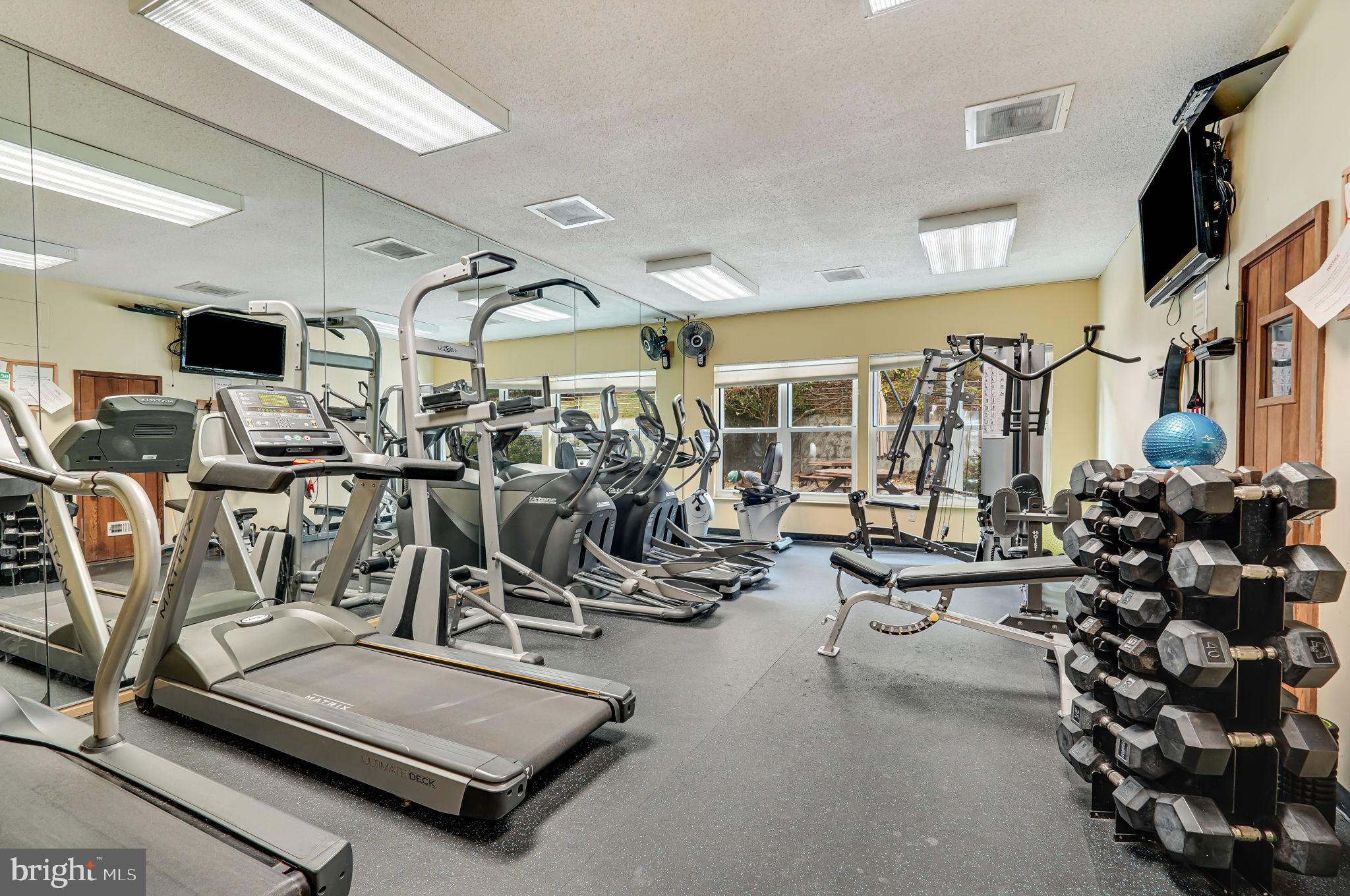 ASTORIA CONDOMINIUM - Residential