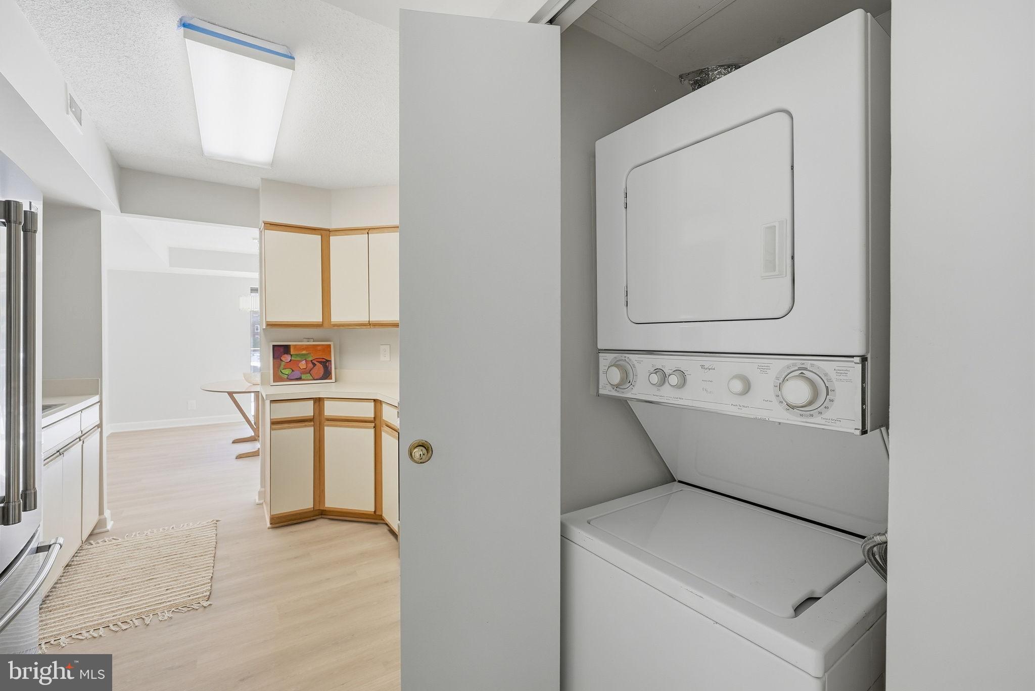 ASTORIA CONDOMINIUM - Residential