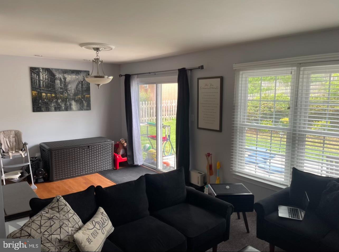 OAK HILL - Residential Lease