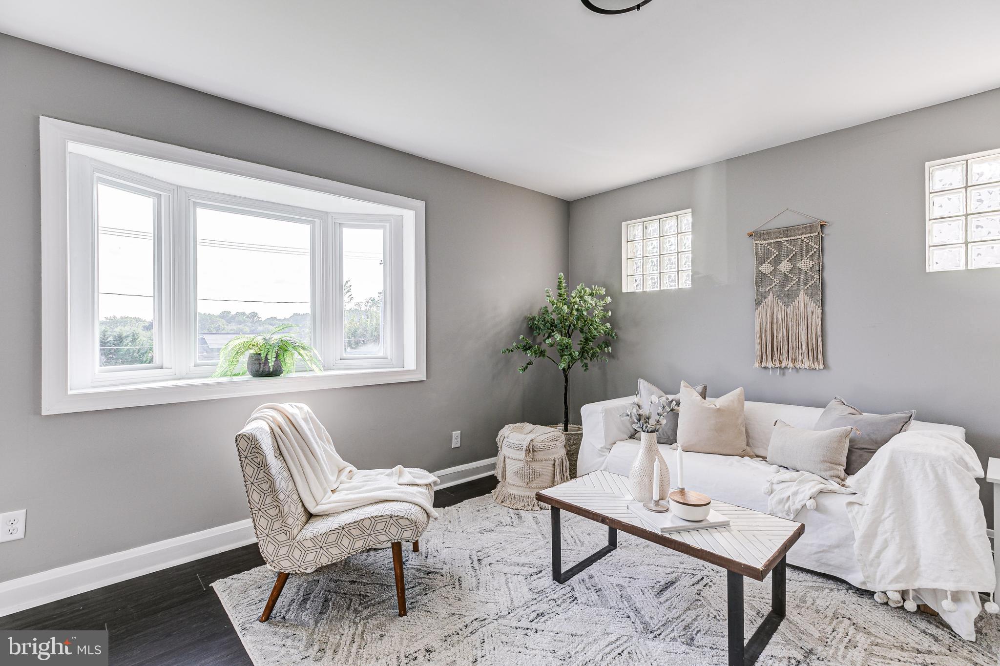 ROSEDALE - Residential