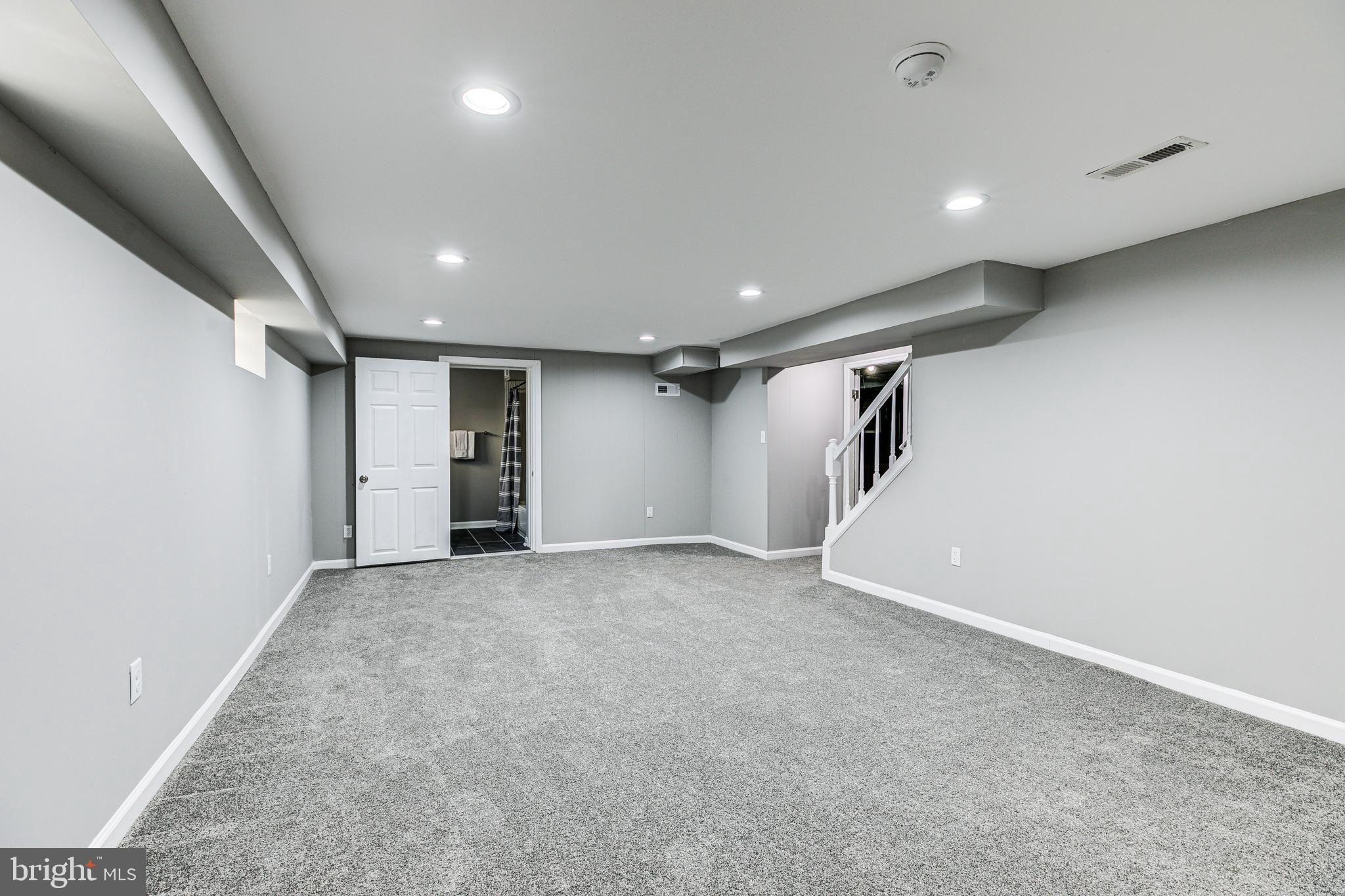 ROSEDALE - Residential