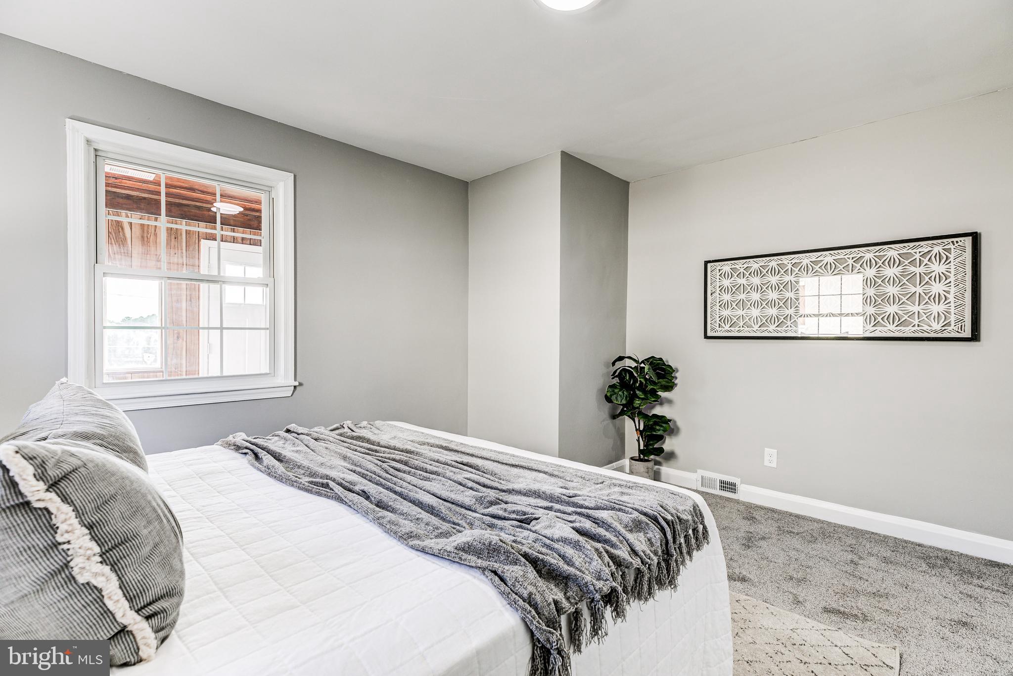 ROSEDALE - Residential