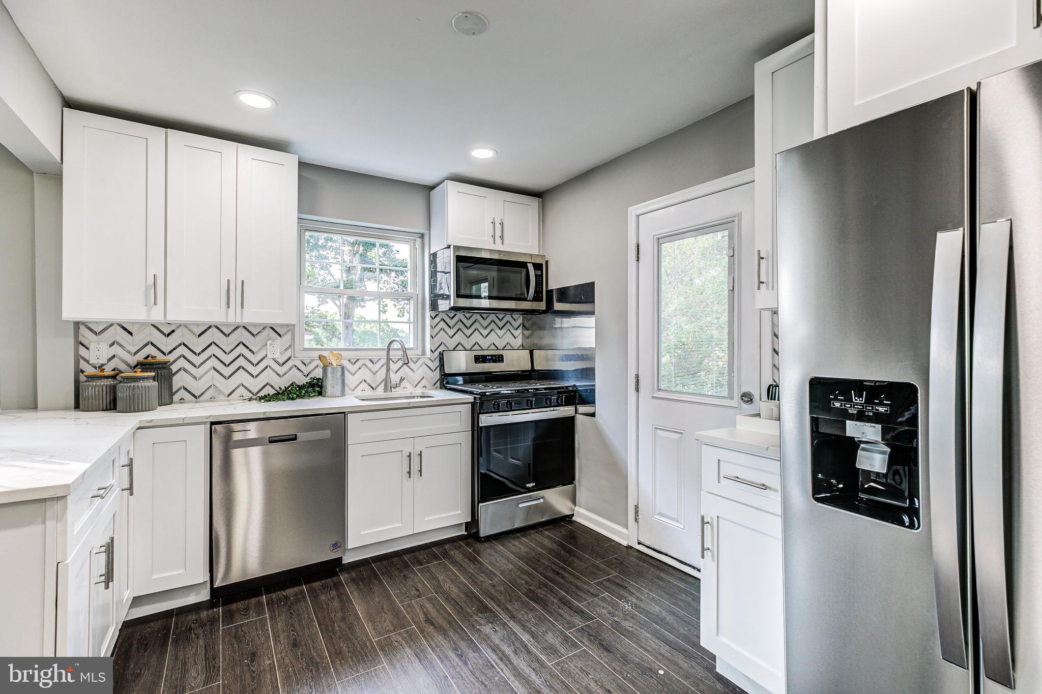 ROSEDALE - Residential