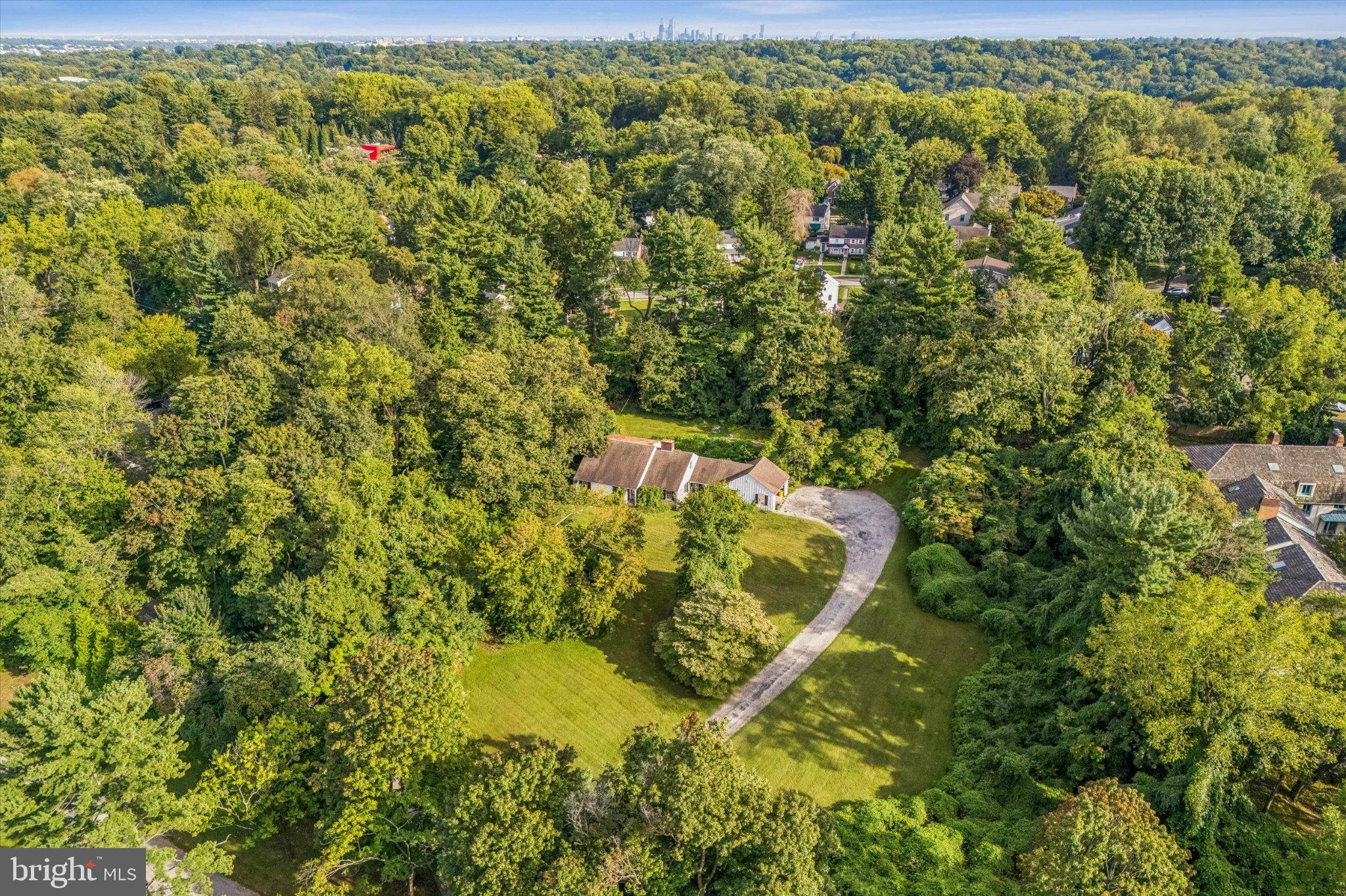 1103 ROSE GLEN ROAD