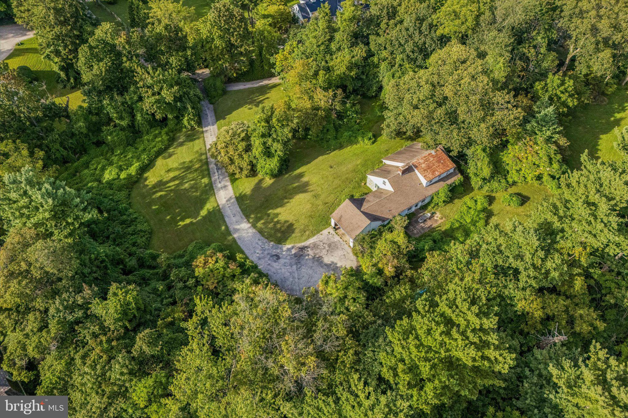 1103 ROSE GLEN ROAD