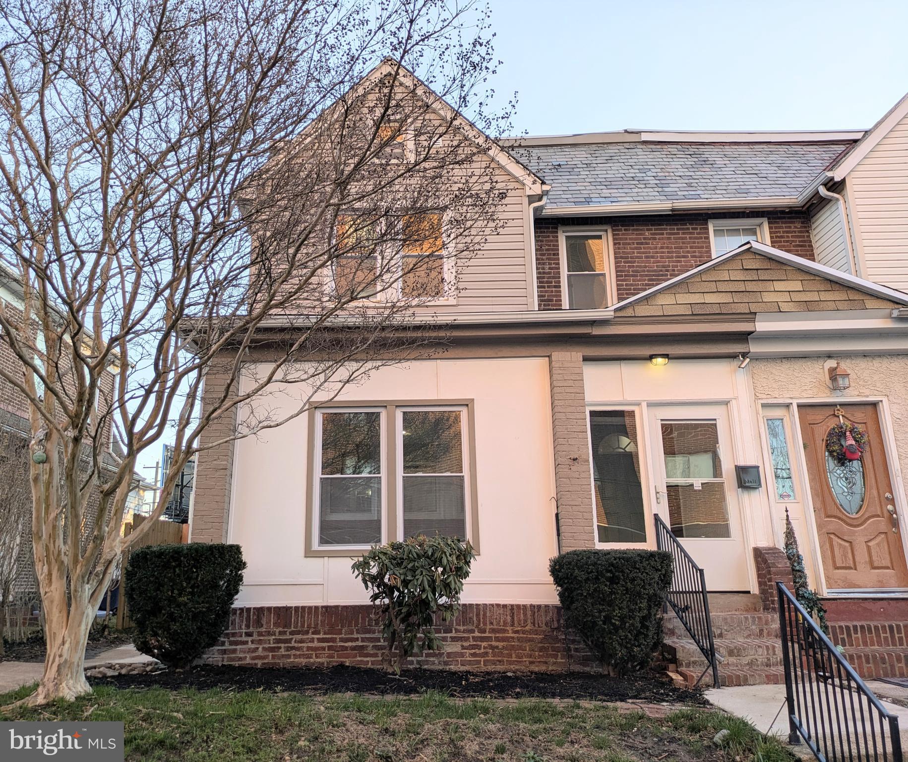 TRIANGLE - Residential