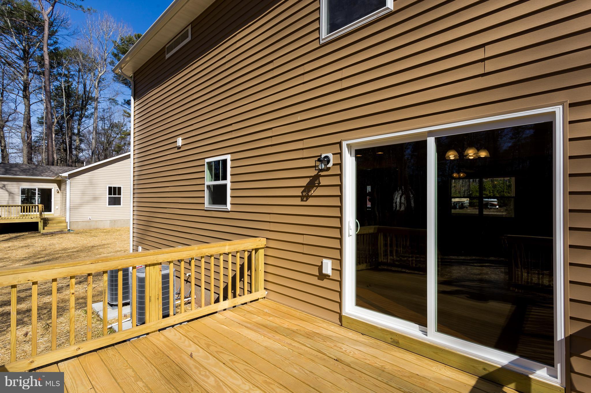 POTOMAC SHORES - Residential