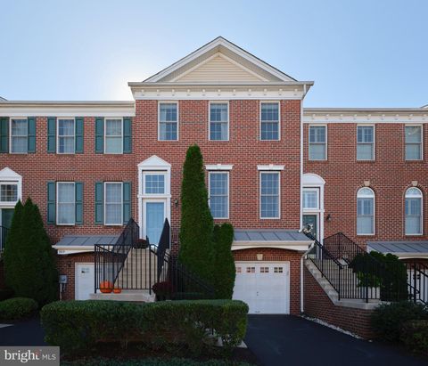 3017 E DORCHESTER STREET FURLONG PA 18925