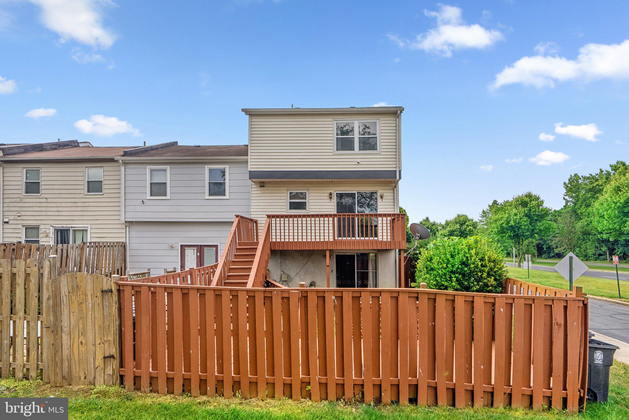 PRINCE PLACE III - Residential