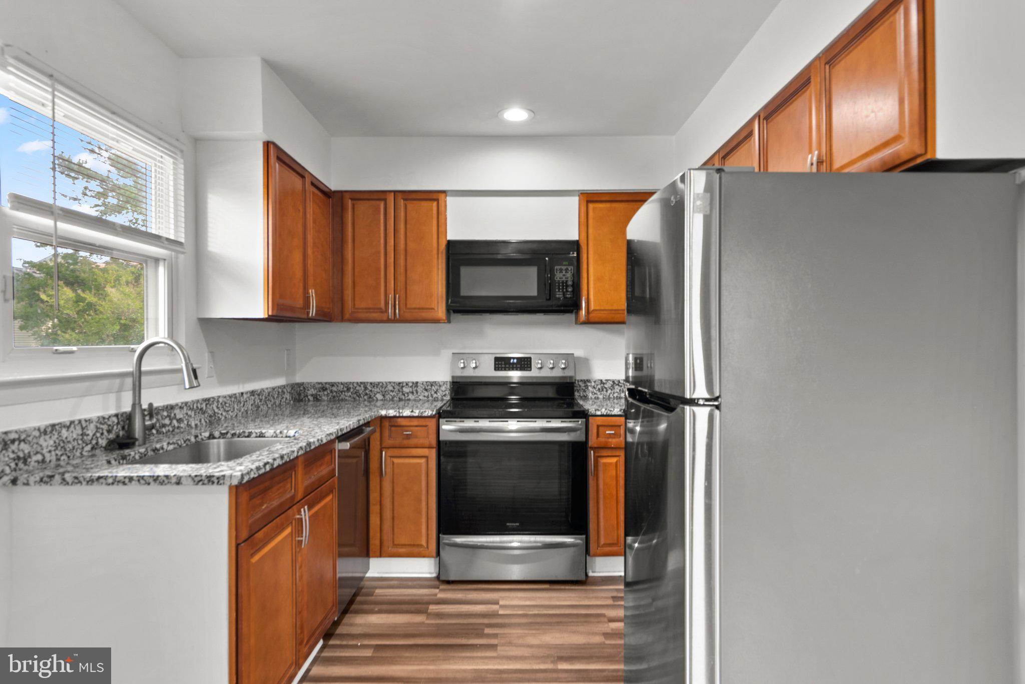 PRINCE PLACE III - Residential