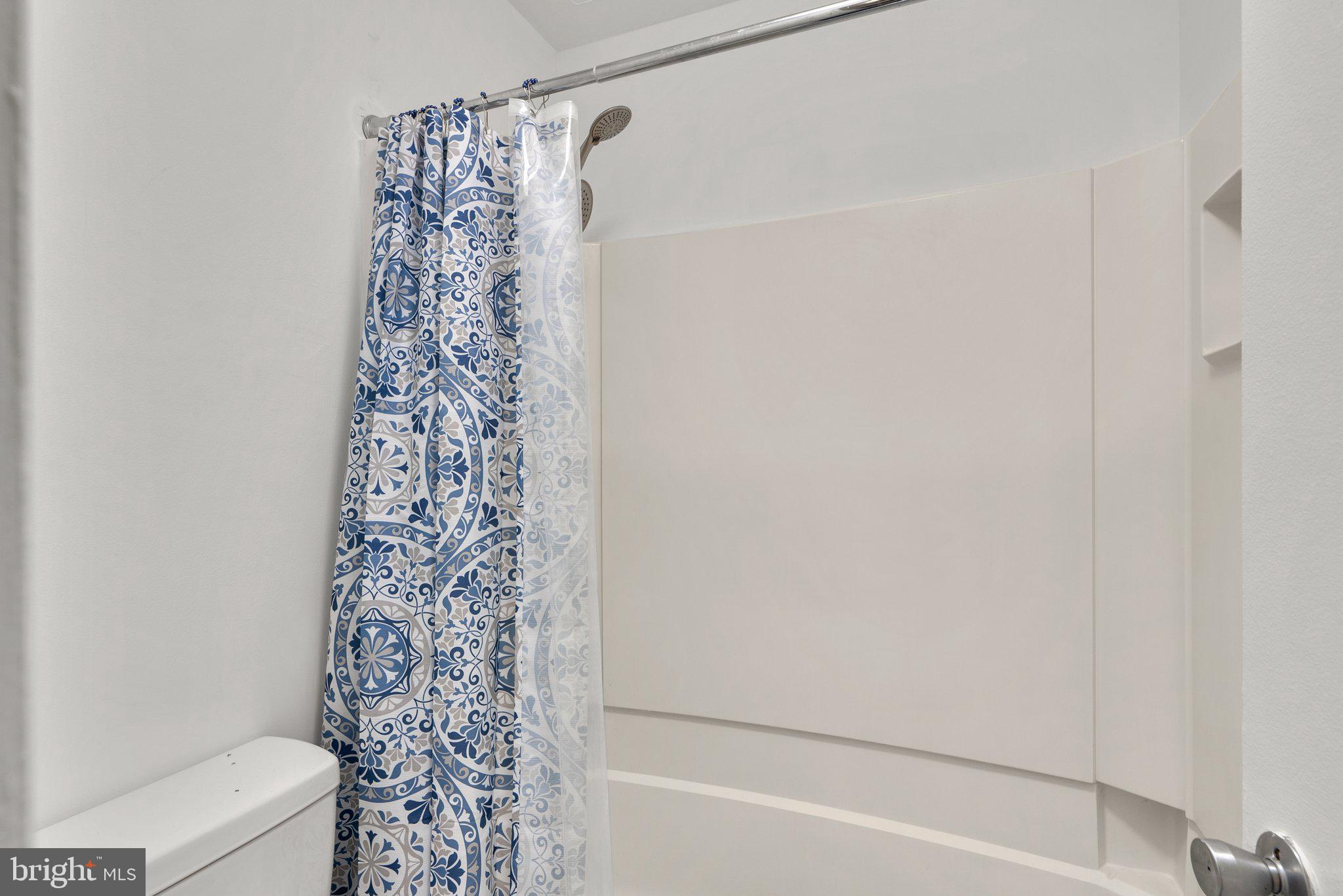 PRINCE PLACE III - Residential