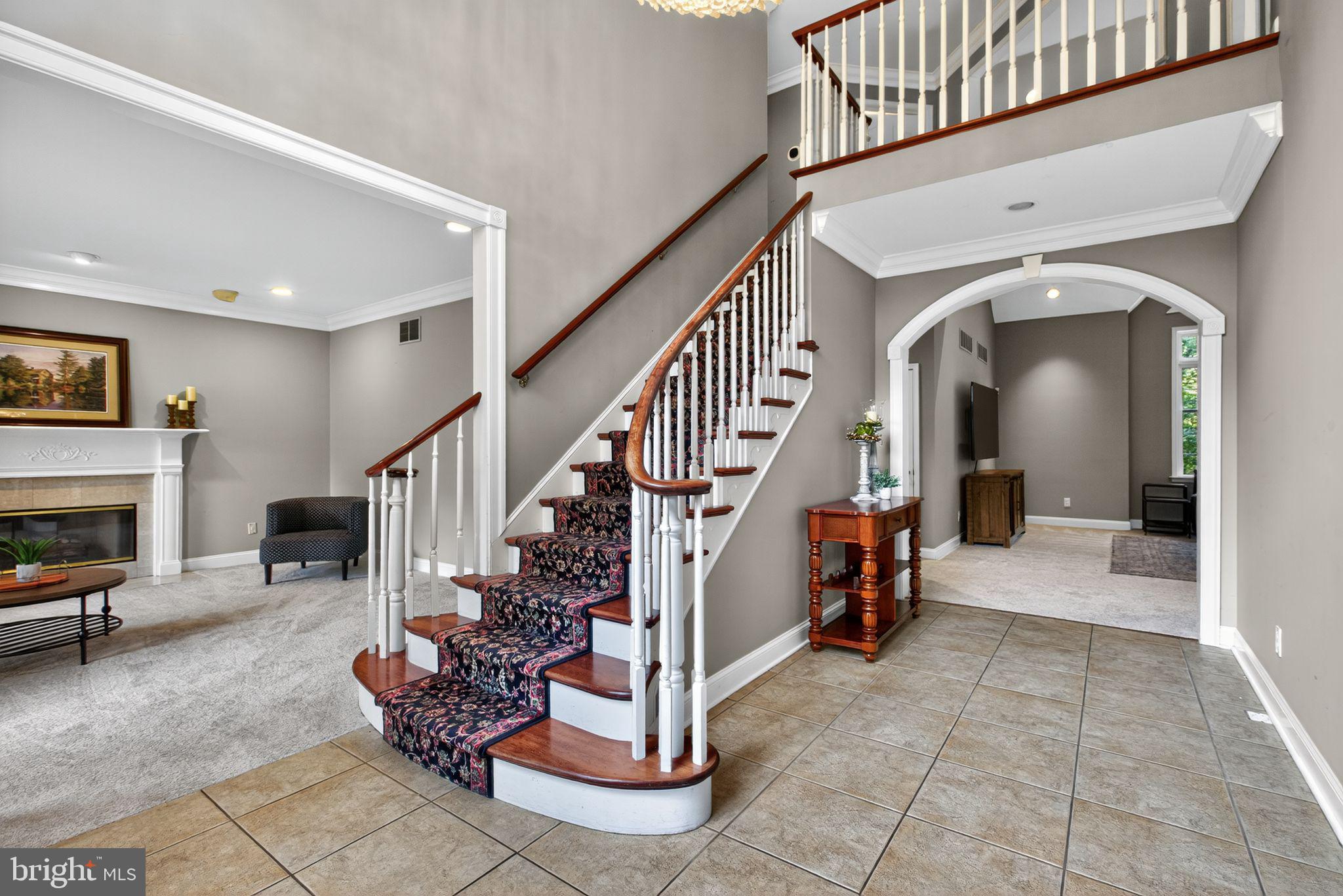 VIRGINIA GLEN - Residential