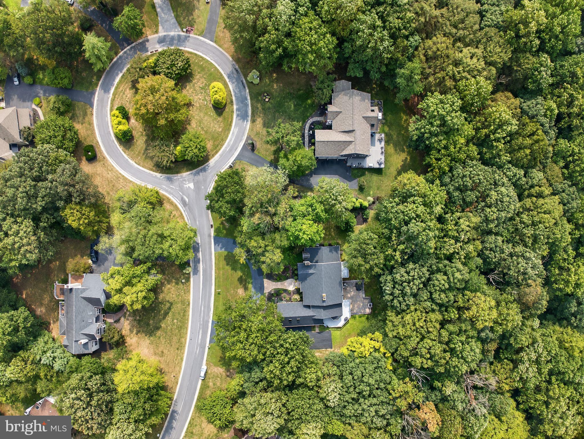 VIRGINIA GLEN - Residential