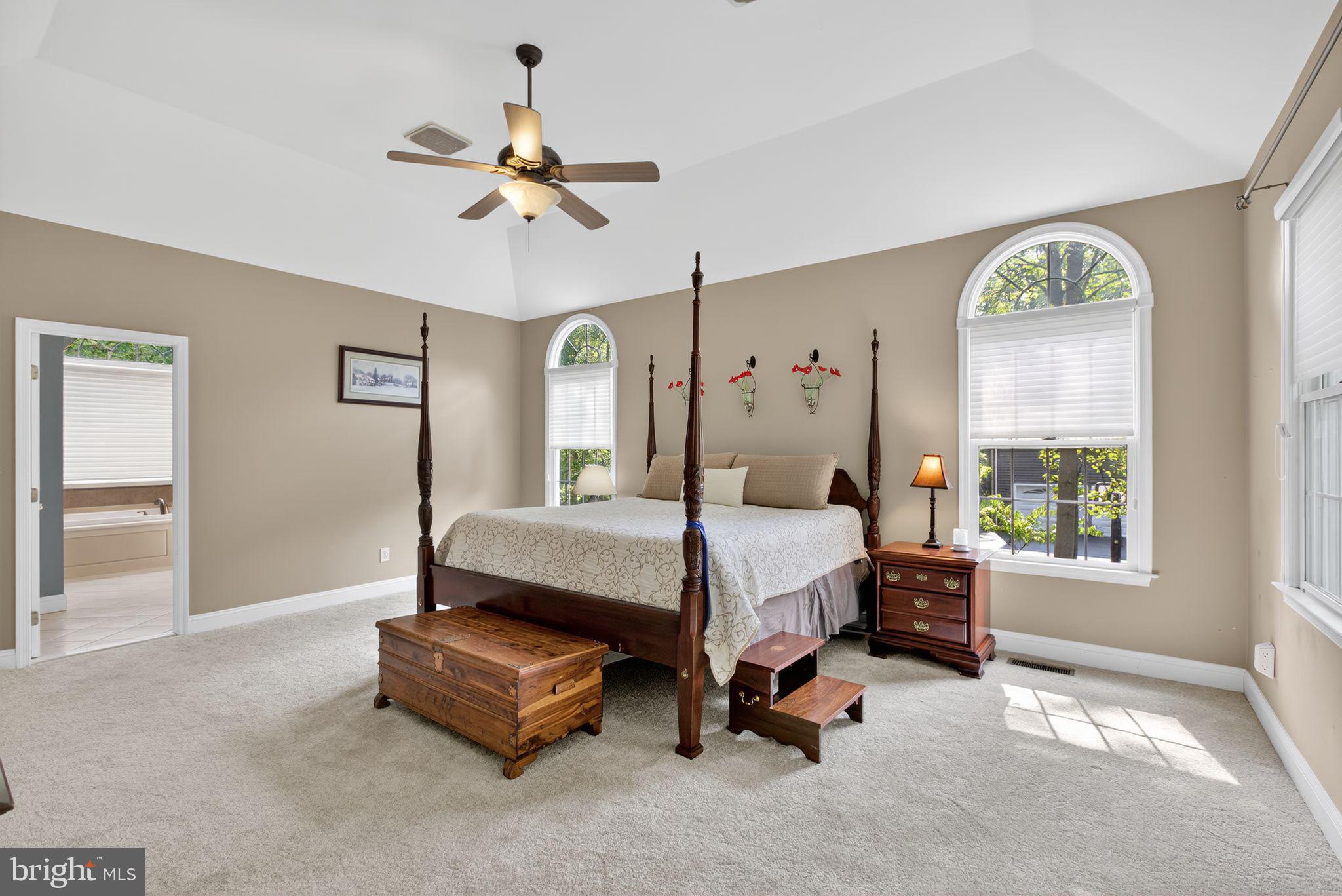 VIRGINIA GLEN - Residential