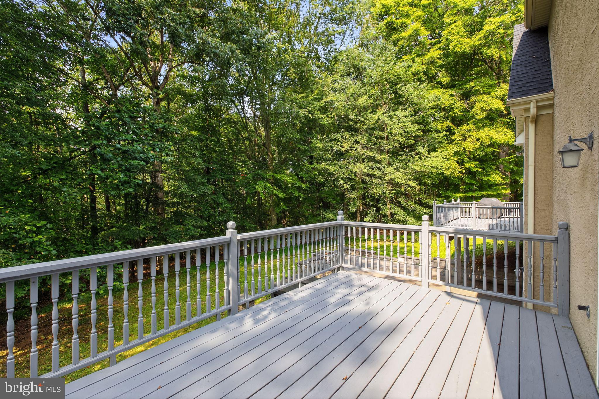 VIRGINIA GLEN - Residential