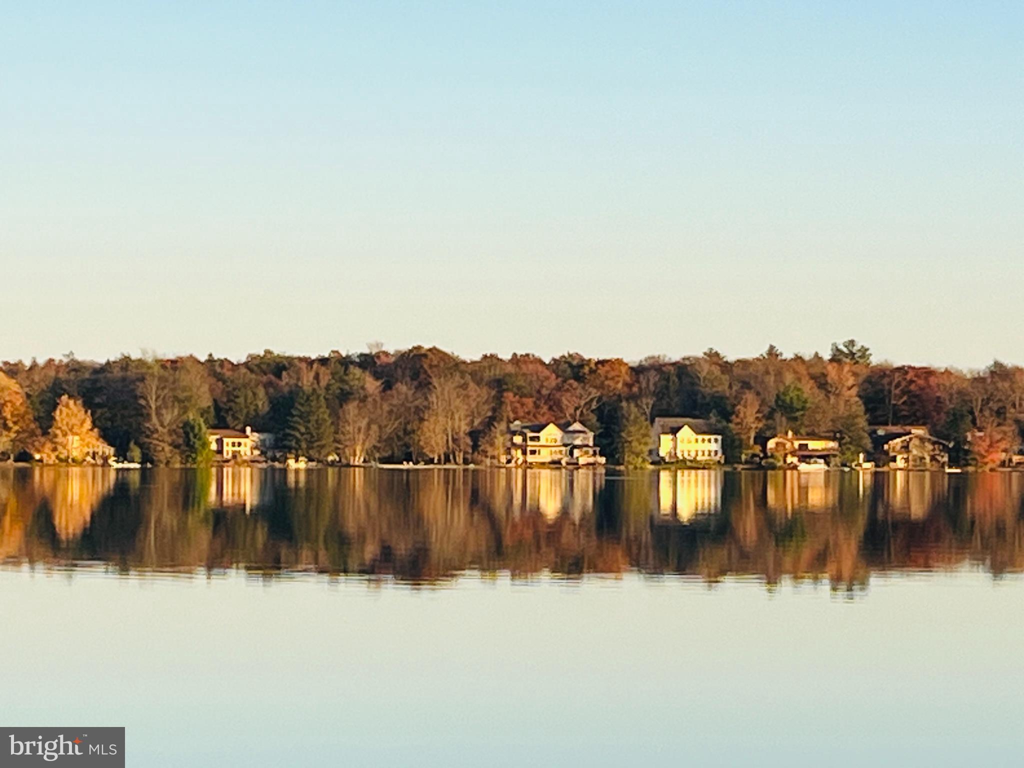 TOWAMENSING TRAILS - Residential