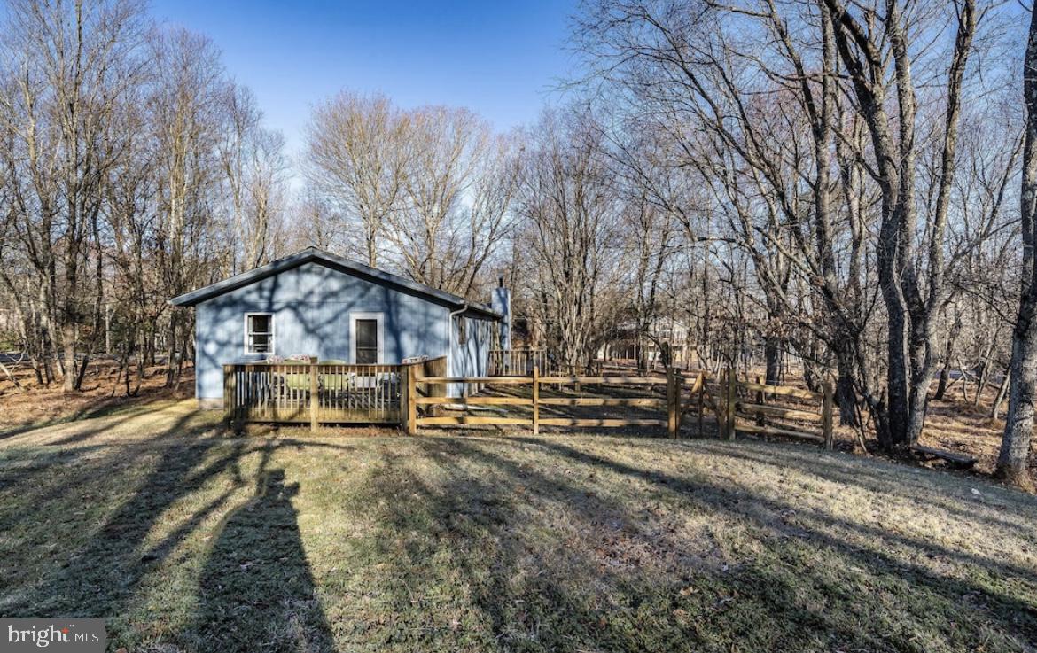 TOWAMENSING TRAILS - Residential