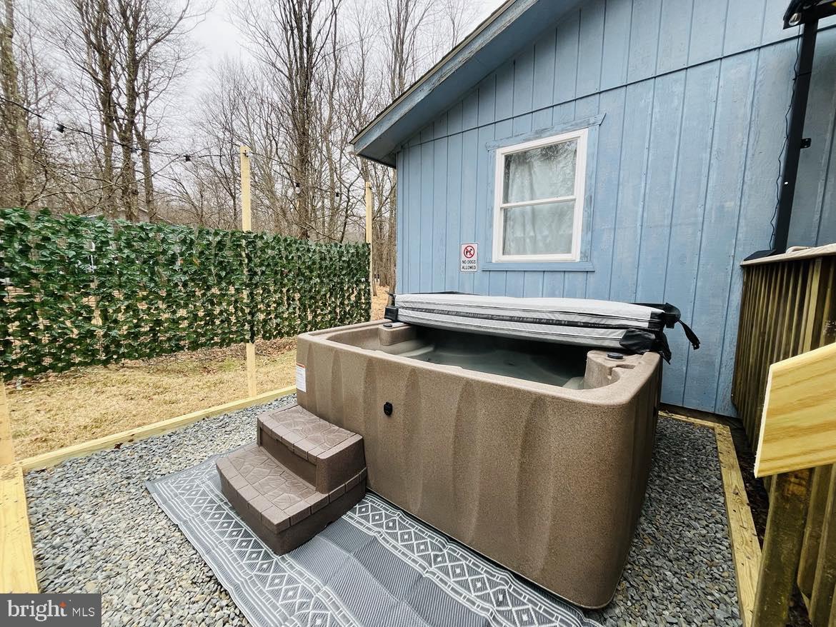 TOWAMENSING TRAILS - Residential