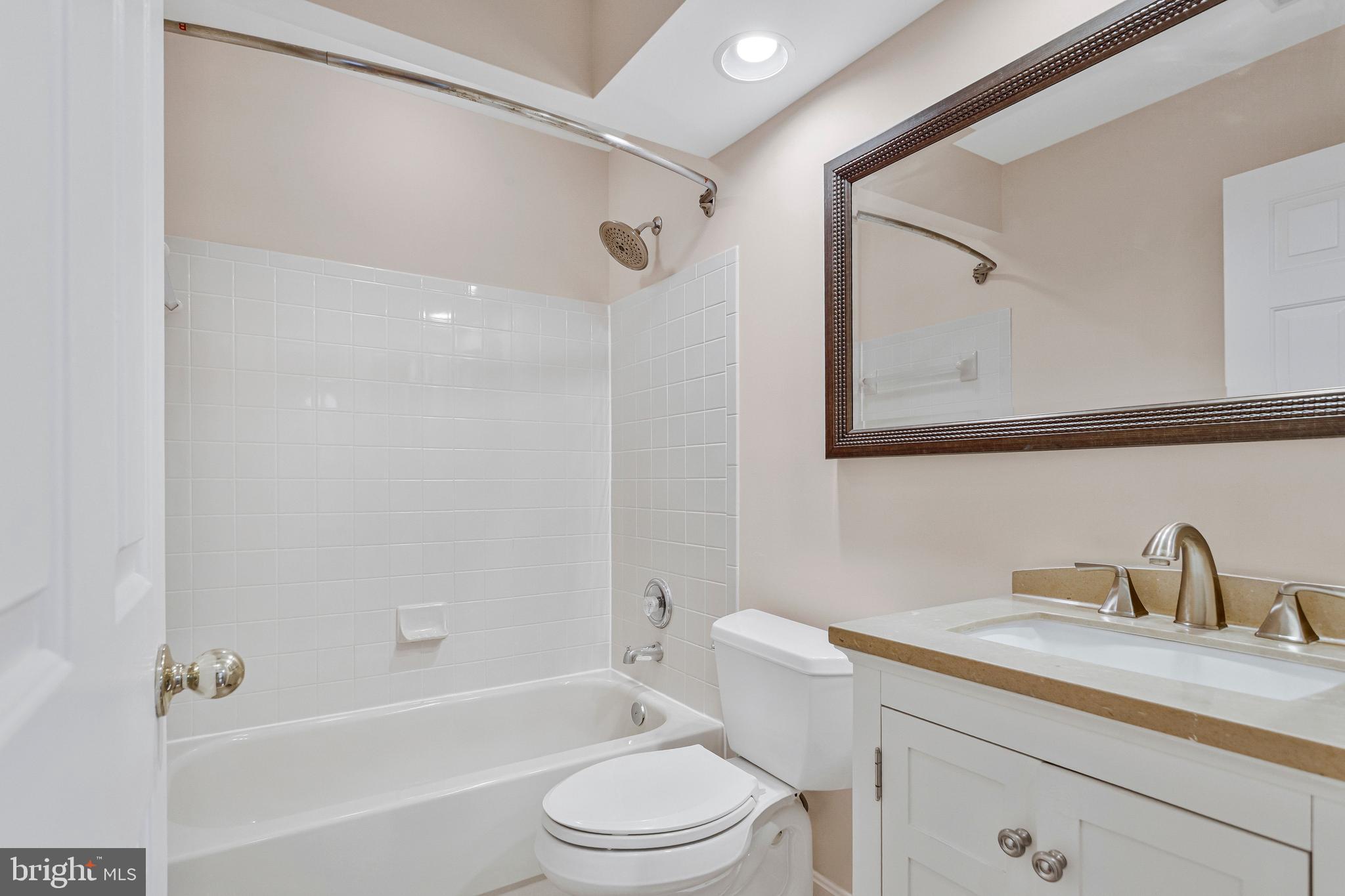 QUAIL RUN - Residential