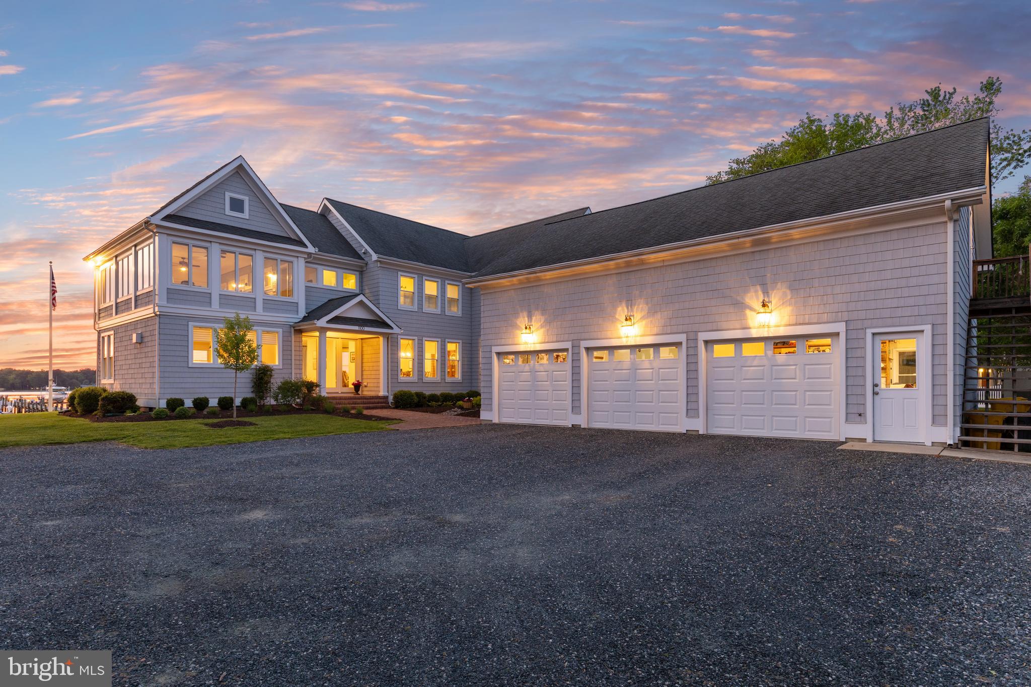 SHADY SIDE - Residential