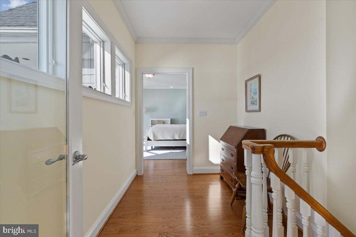 SHADY SIDE - Residential