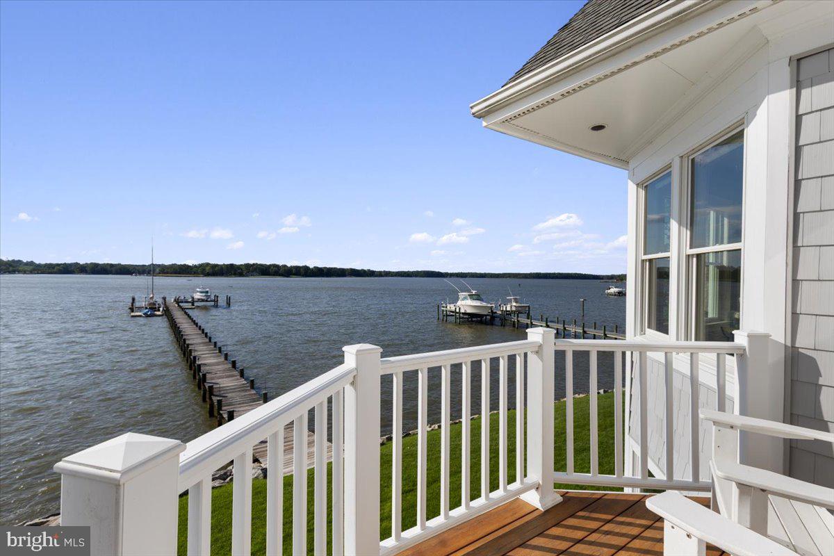 SHADY SIDE - Residential