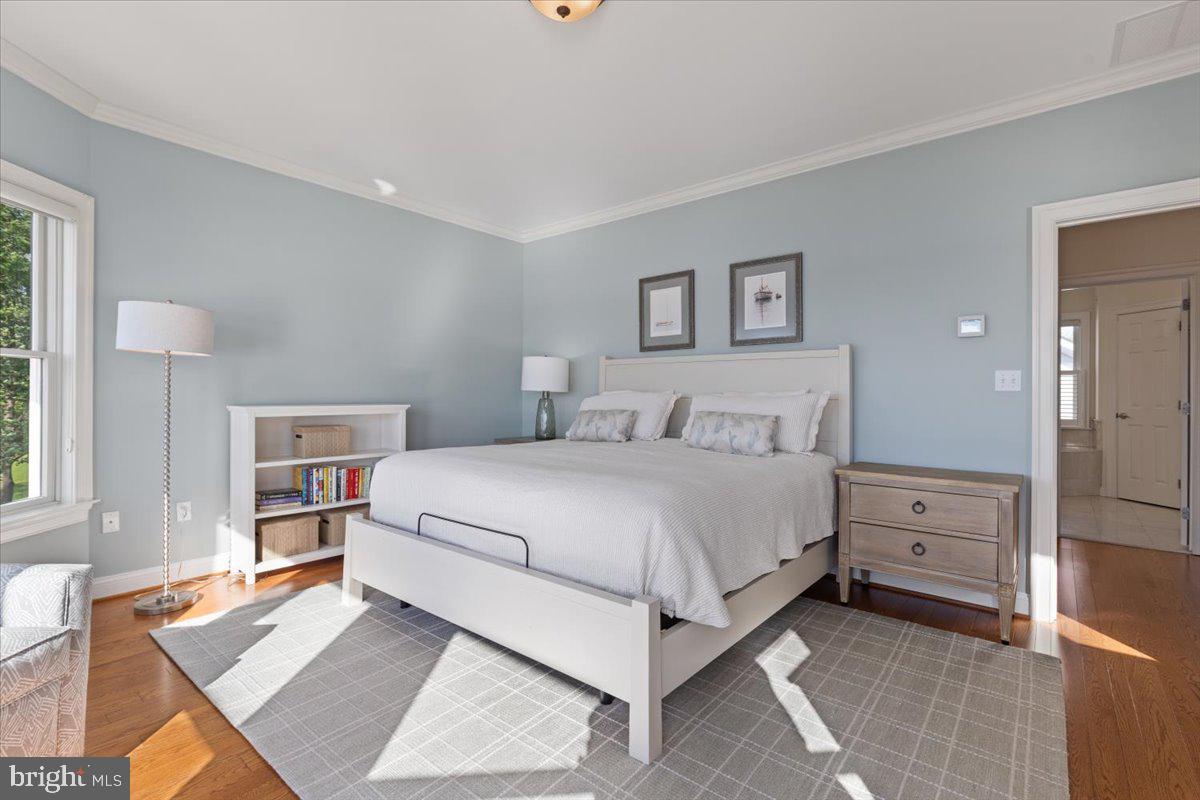 SHADY SIDE - Residential