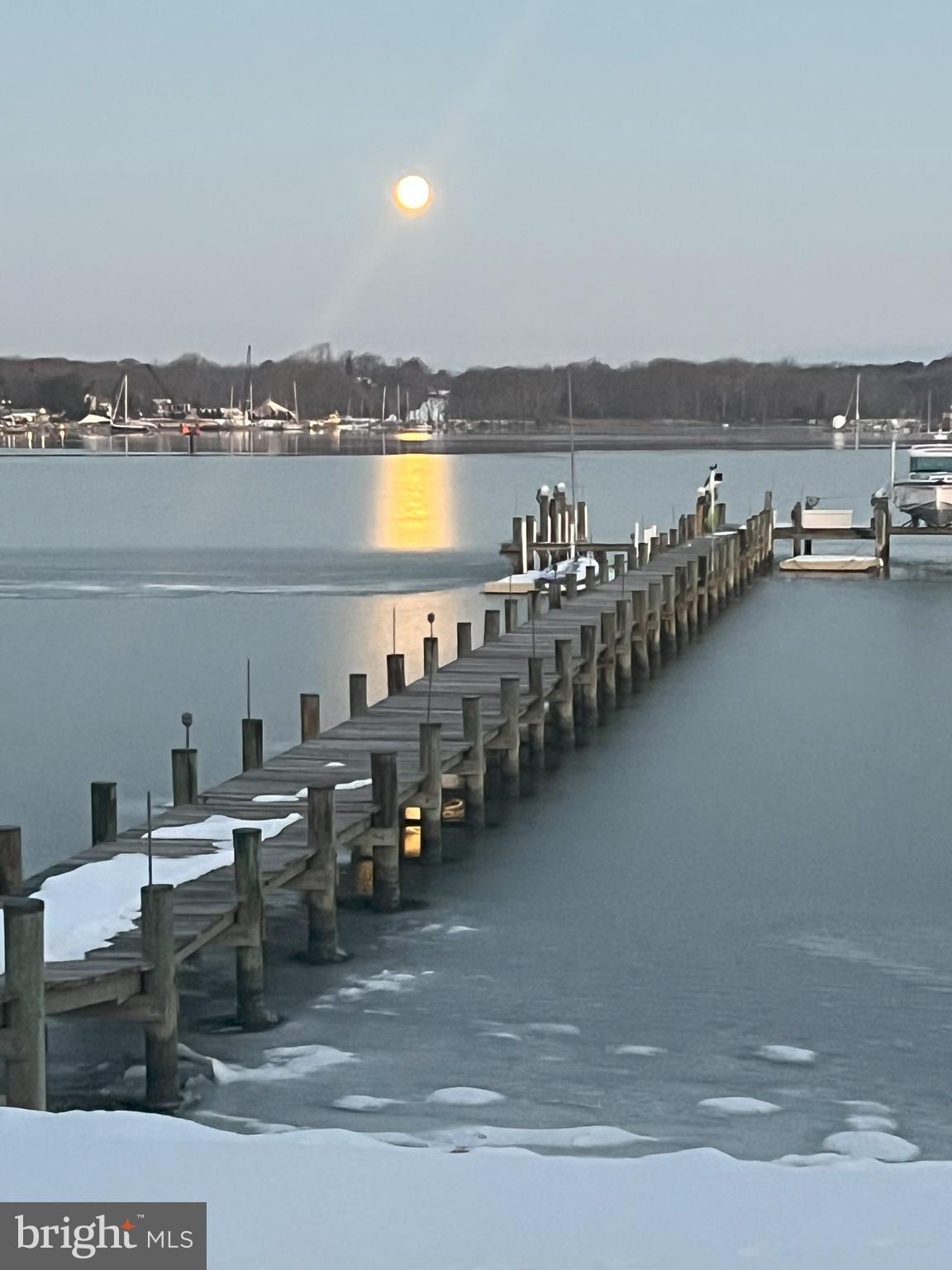 SHADY SIDE - Residential