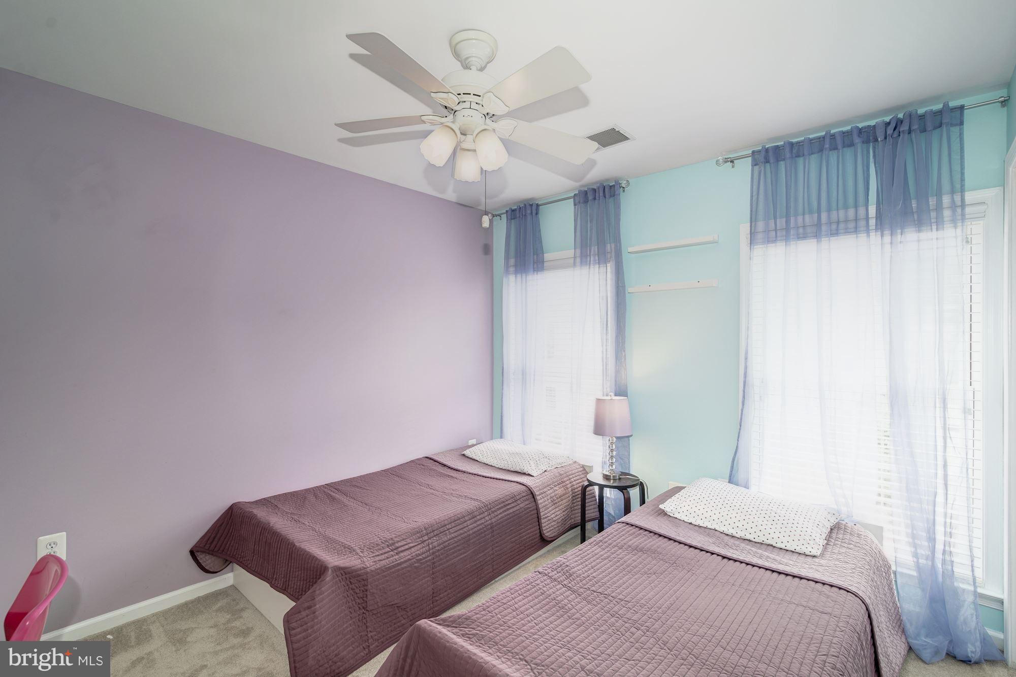 WILLOW OAKS - Residential Lease