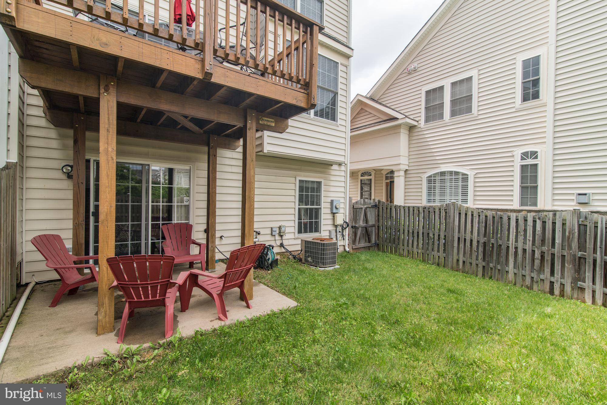 WILLOW OAKS - Residential Lease