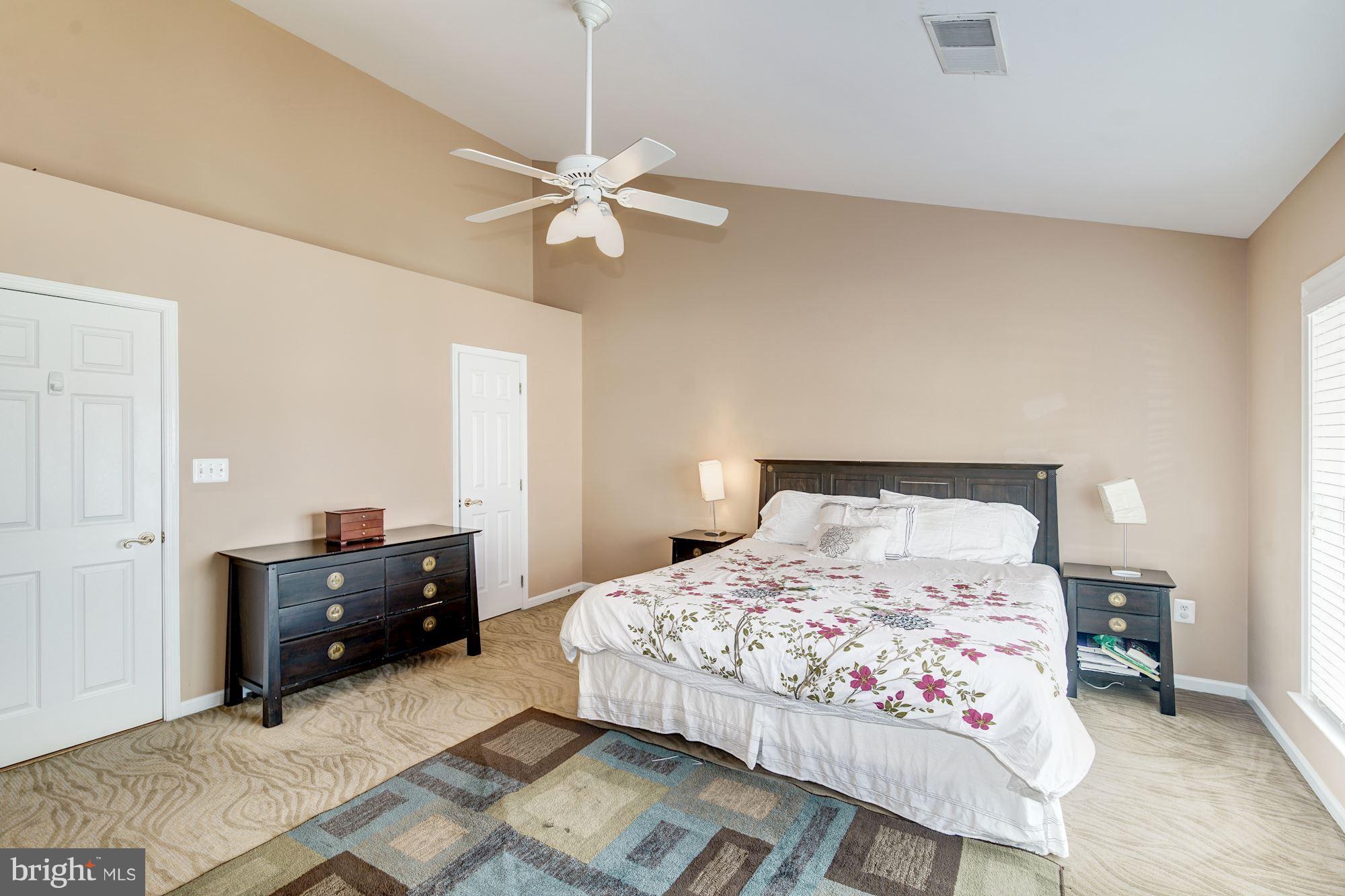 WILLOW OAKS - Residential Lease