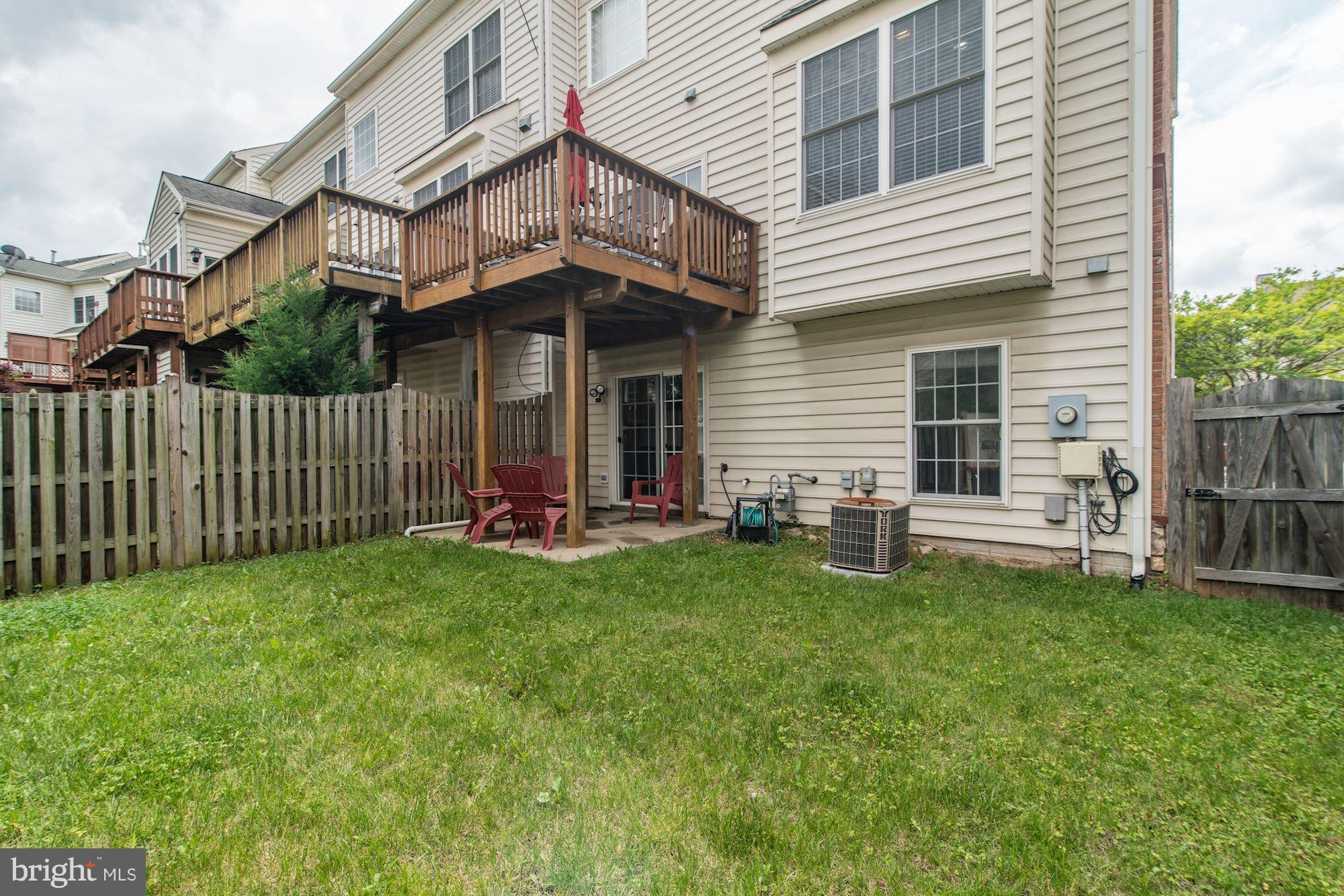 WILLOW OAKS - Residential Lease