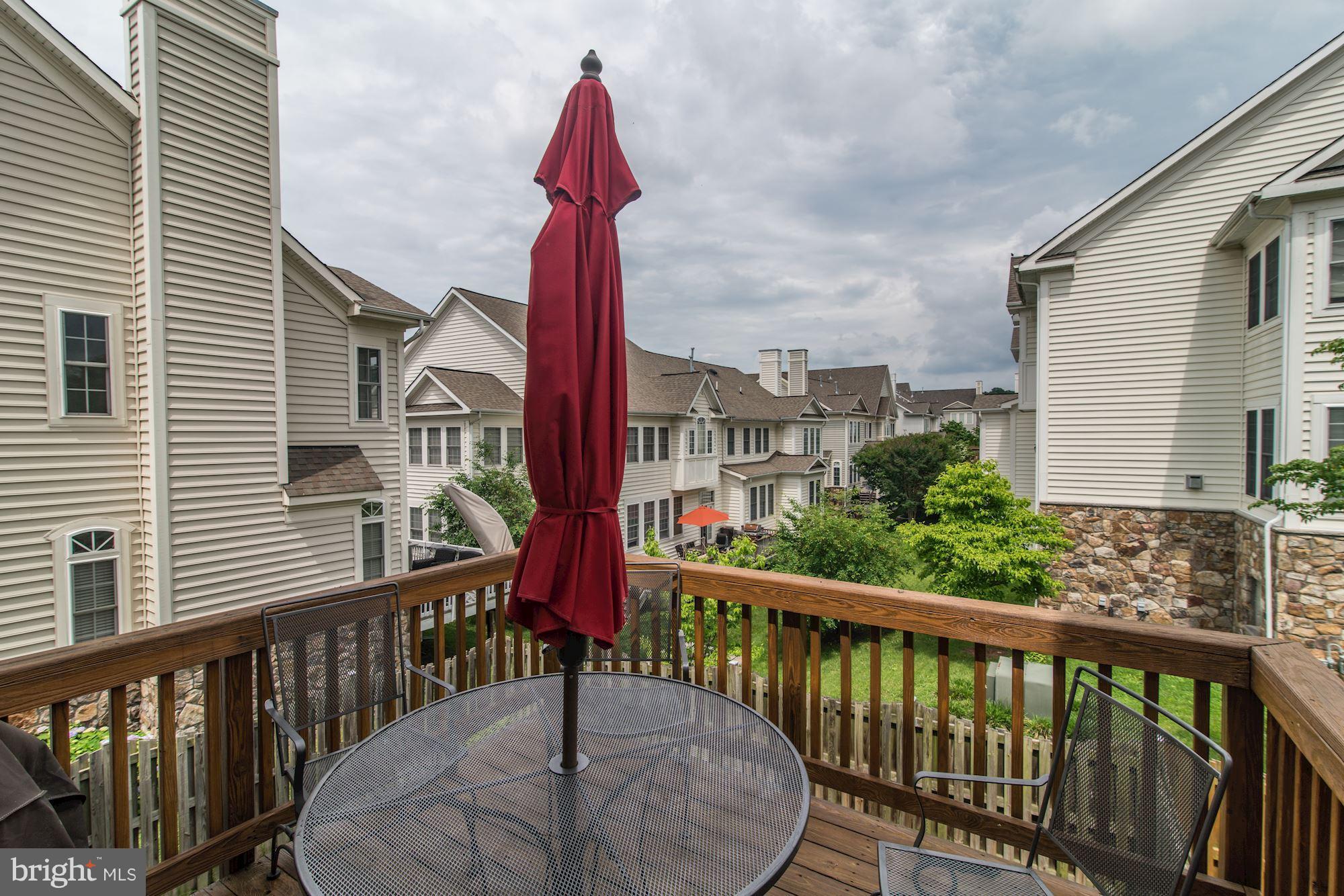 WILLOW OAKS - Residential Lease