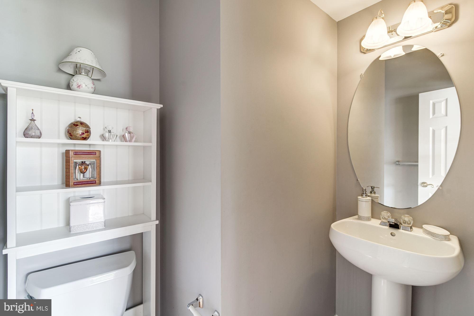 WILLOW OAKS - Residential Lease