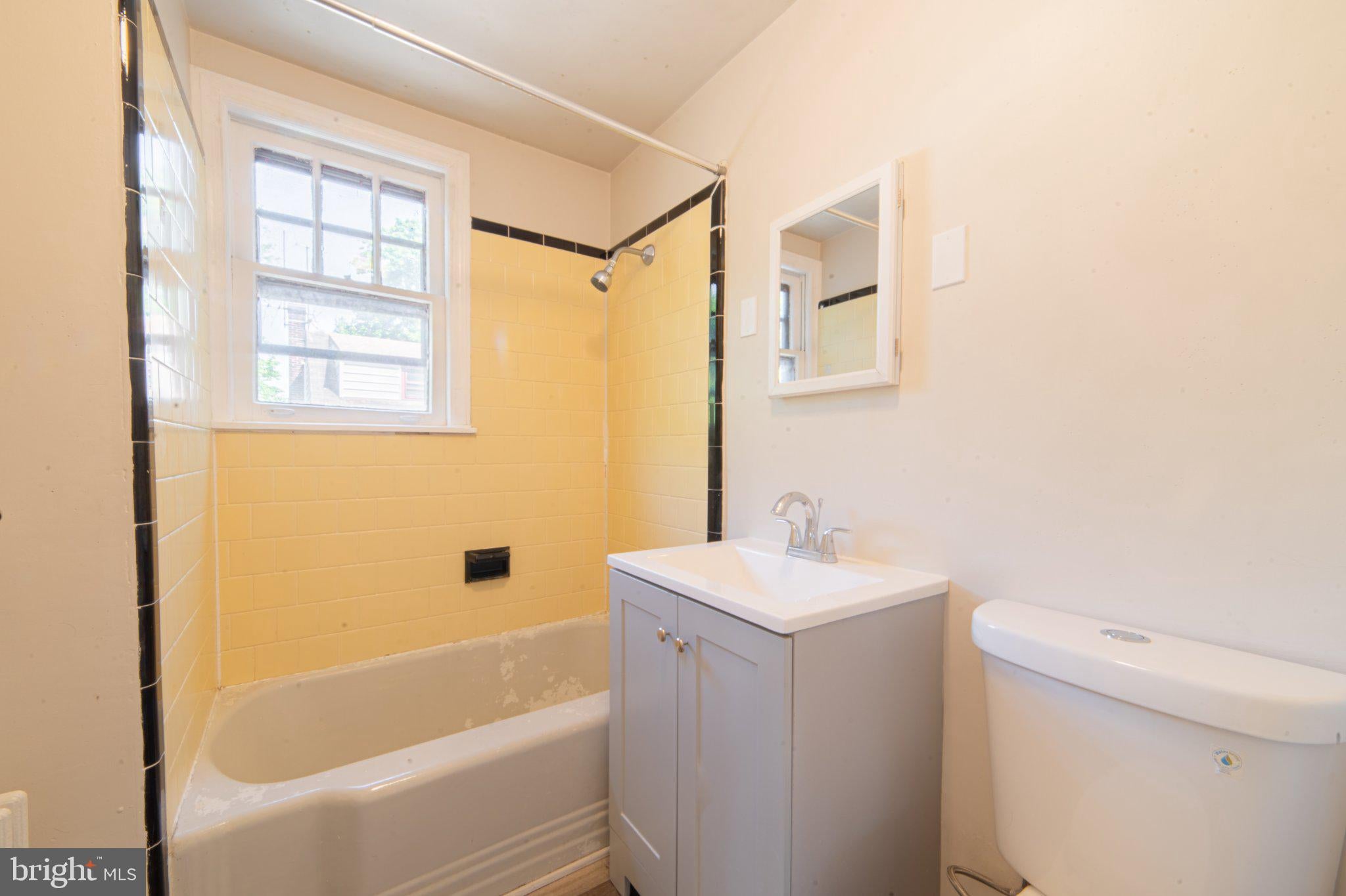 107 ATLANTIC STREET B2