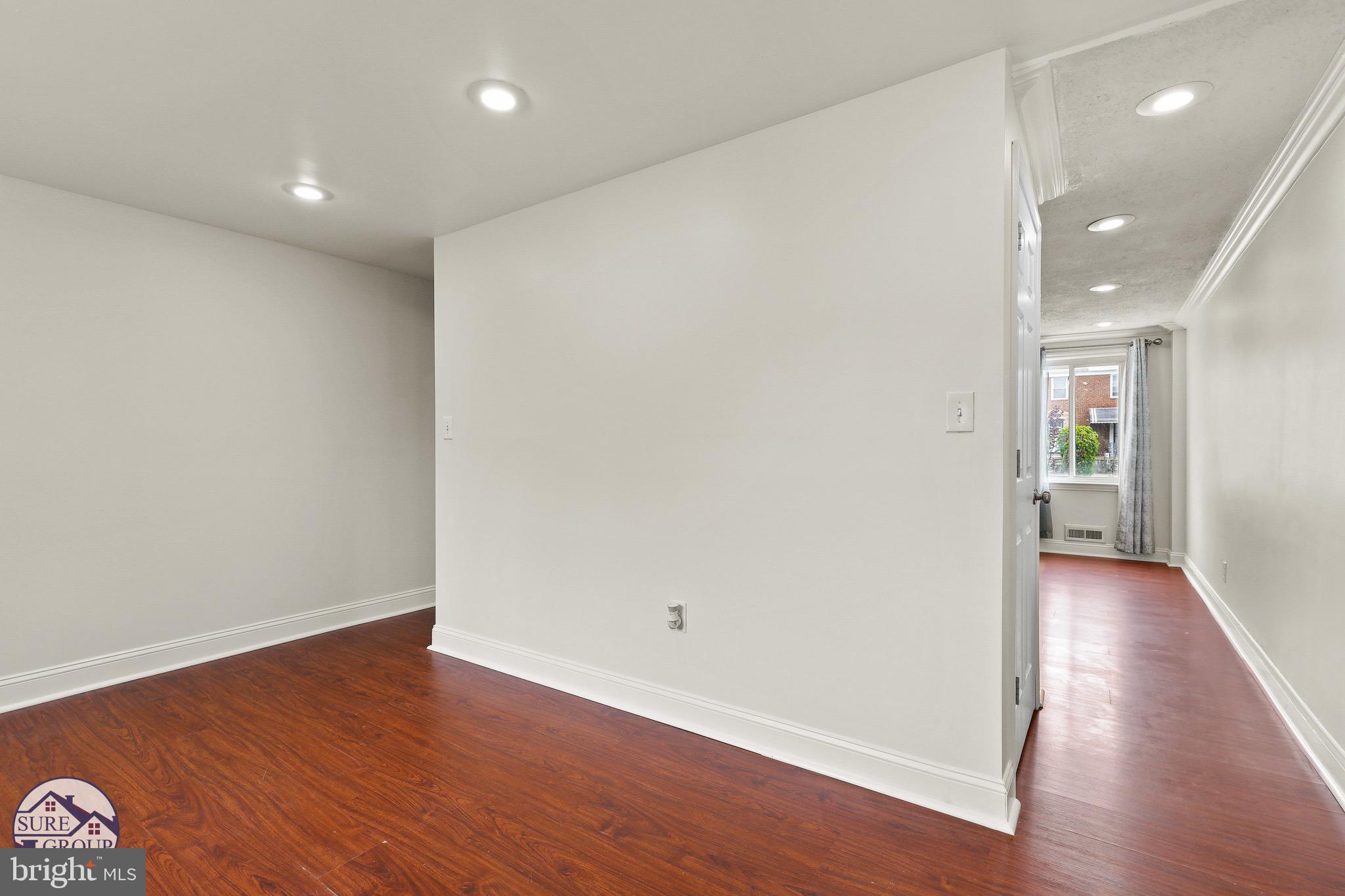 PARKSIDE - Residential Lease