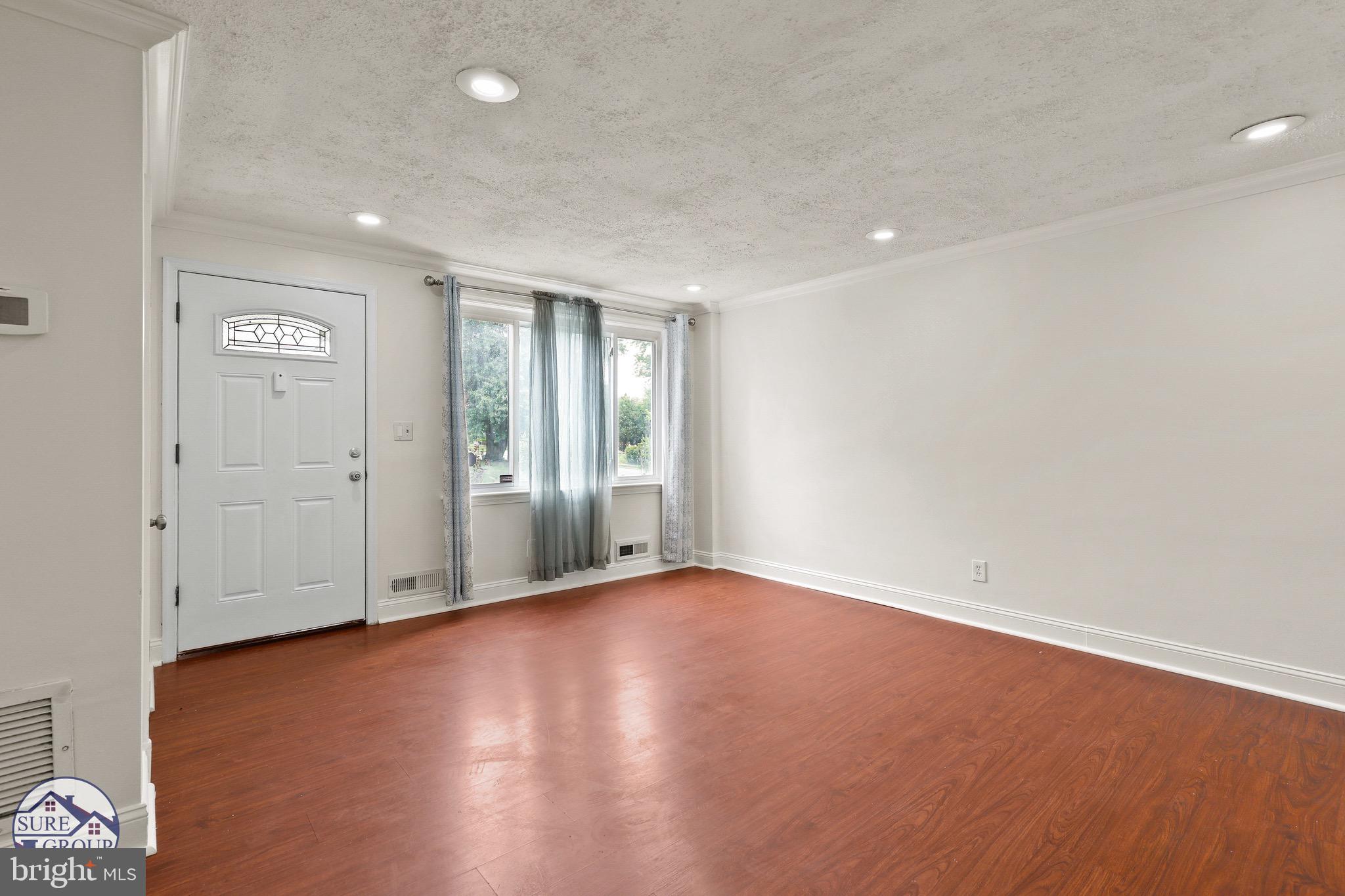 PARKSIDE - Residential Lease