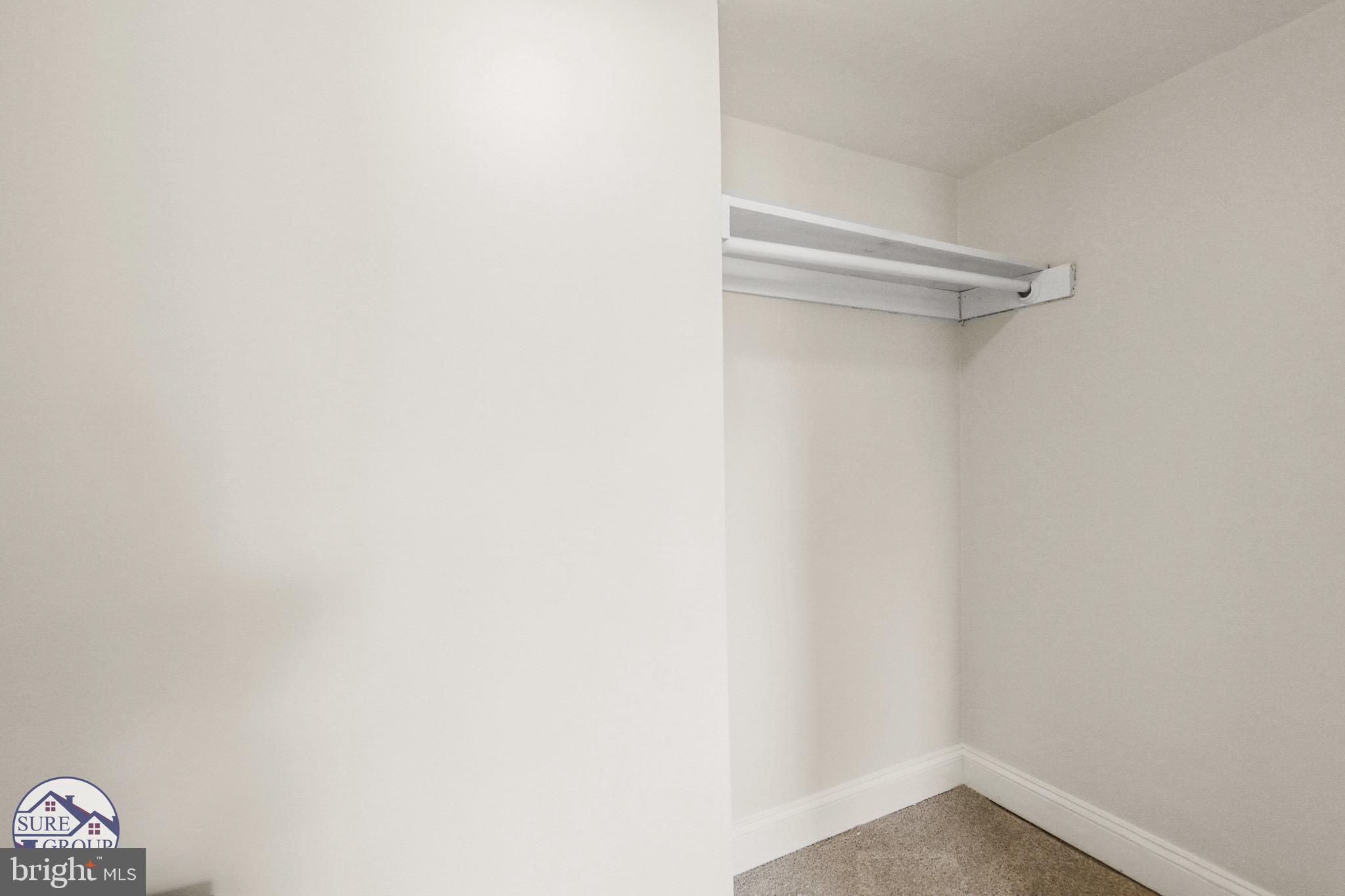 PARKSIDE - Residential Lease