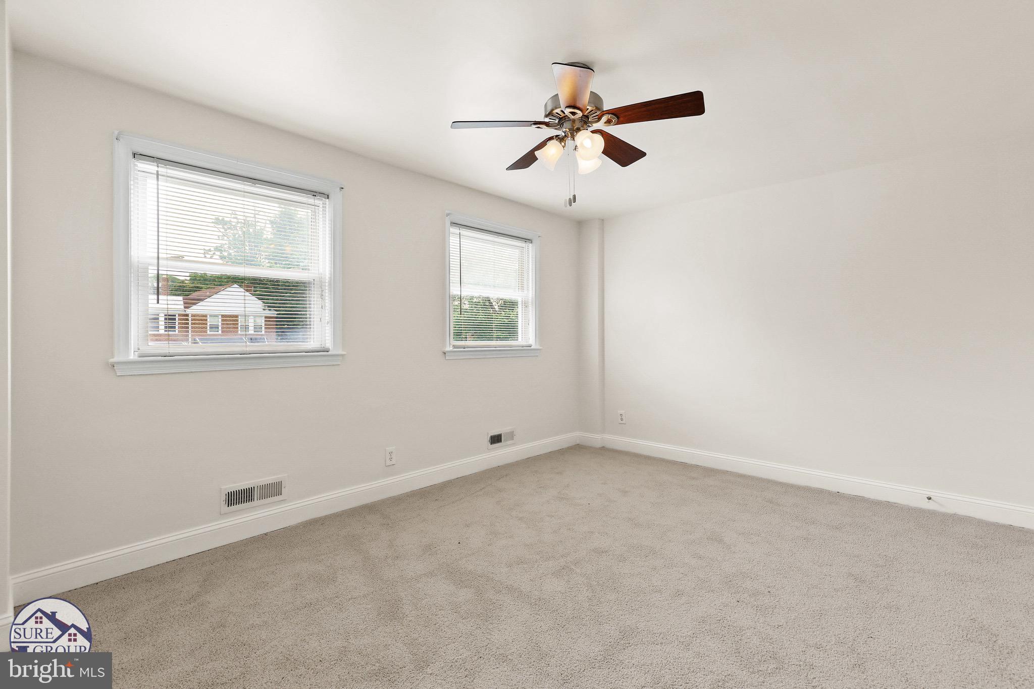 PARKSIDE - Residential Lease