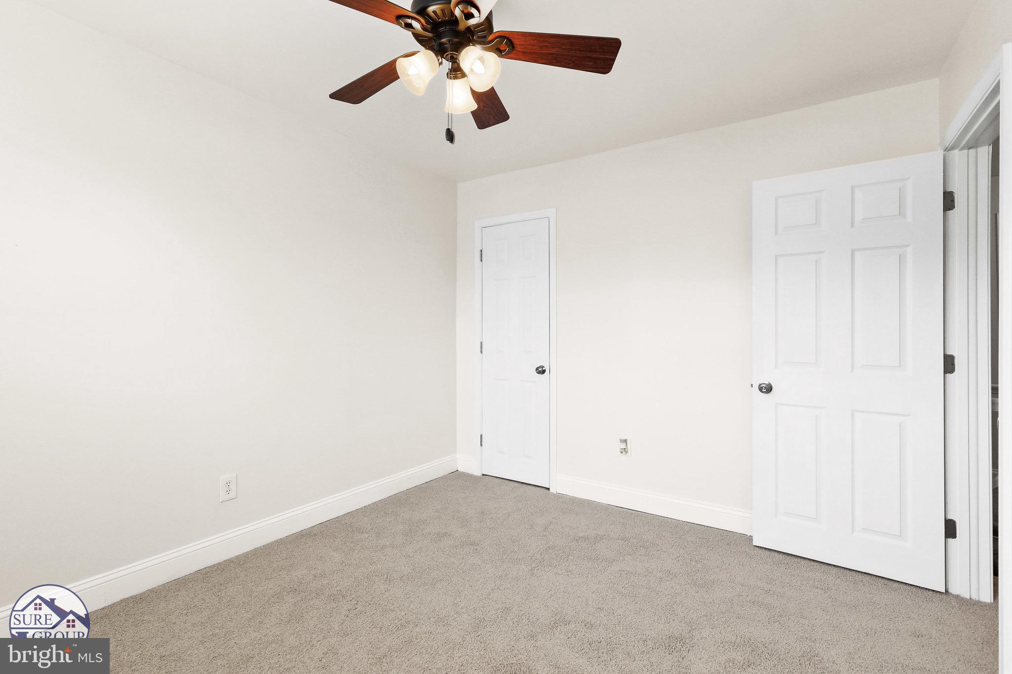 PARKSIDE - Residential Lease