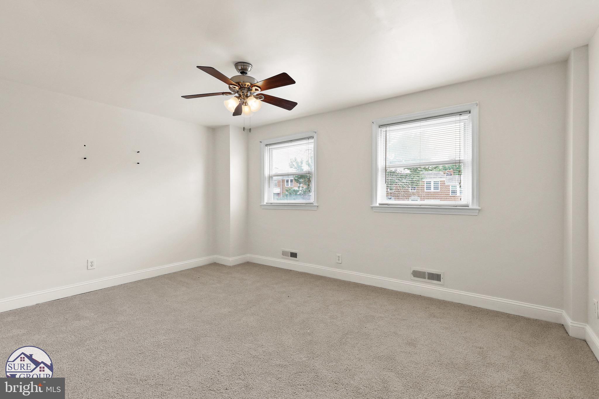 PARKSIDE - Residential Lease