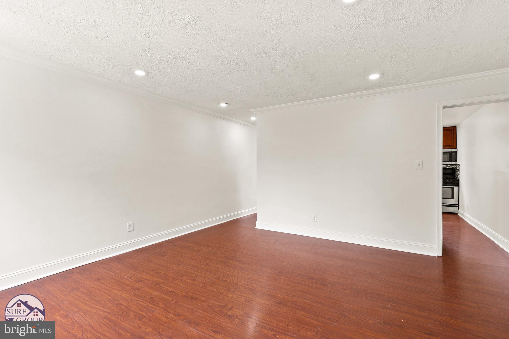 PARKSIDE - Residential Lease