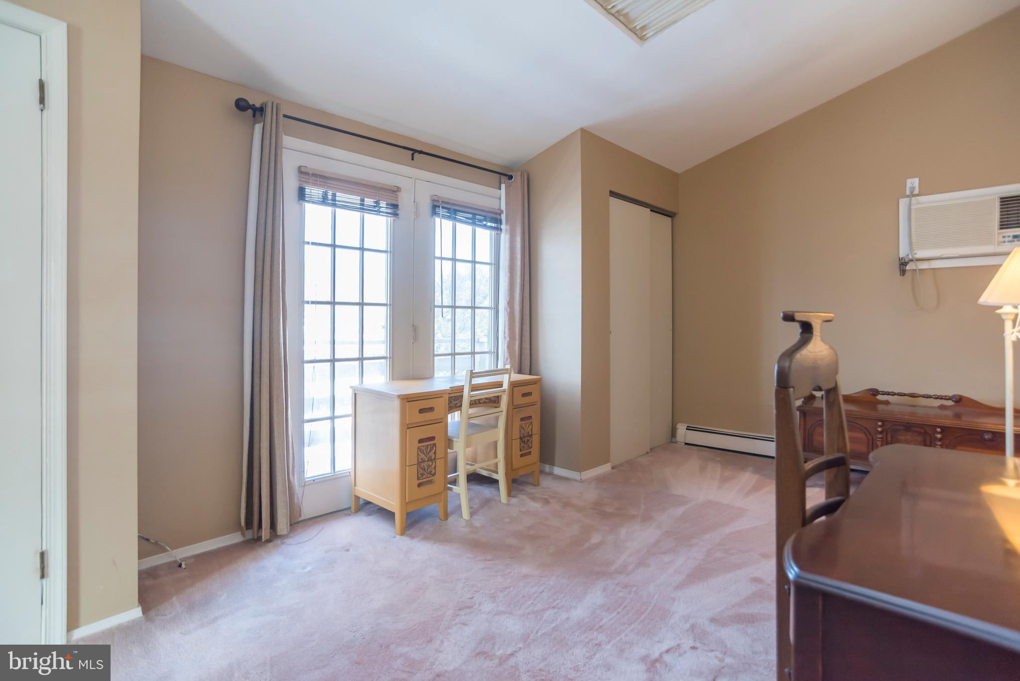 ANDALUSIA - Residential