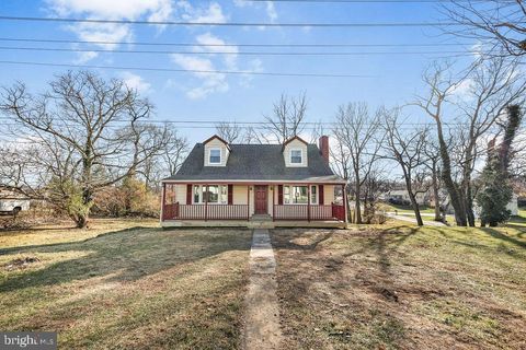 201 N GREENWAY AVENUE BOYCE VA 22620