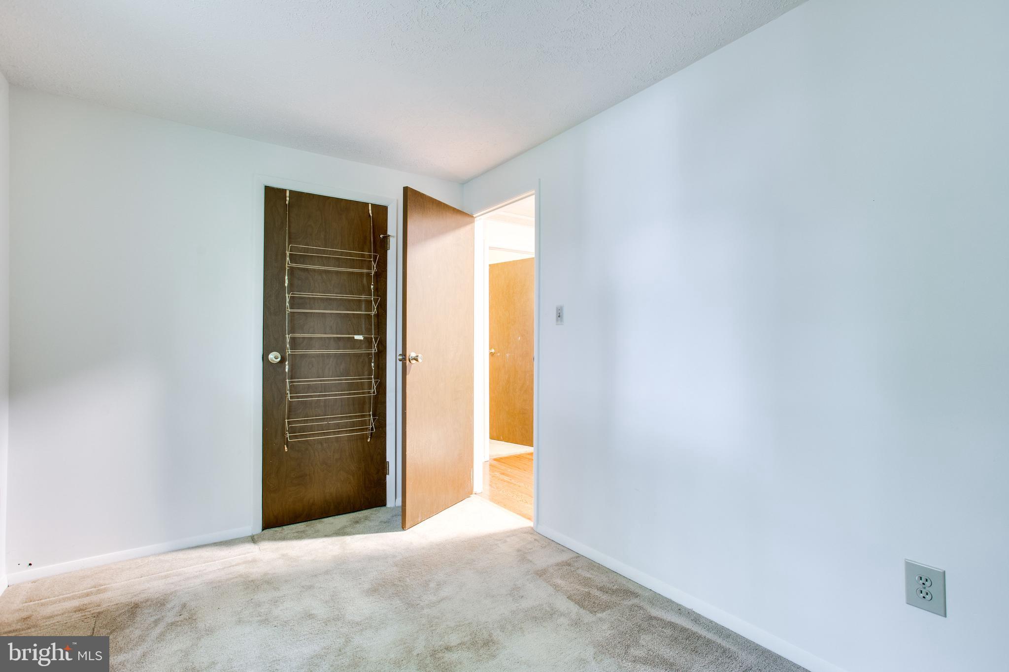 MILL CREEK SOUTH - Residential