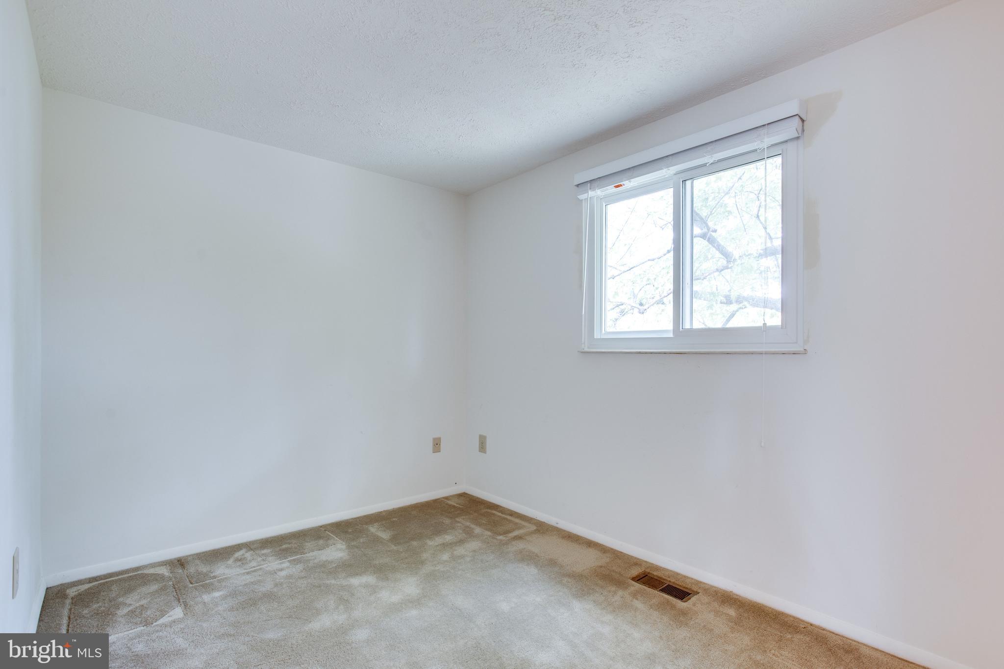 MILL CREEK SOUTH - Residential