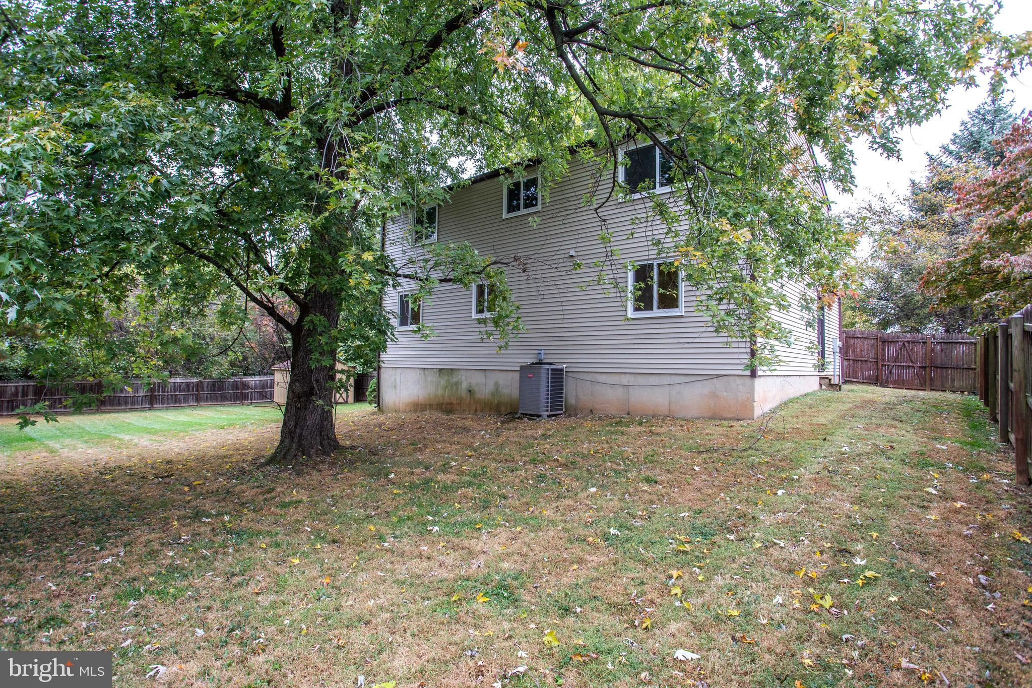 MILL CREEK SOUTH - Residential