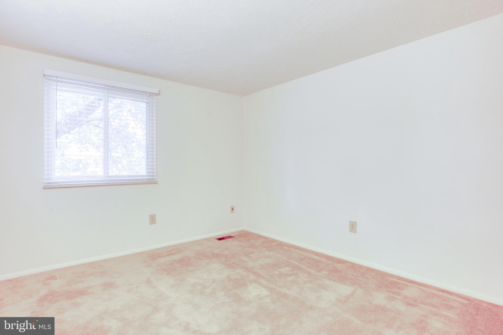 MILL CREEK SOUTH - Residential