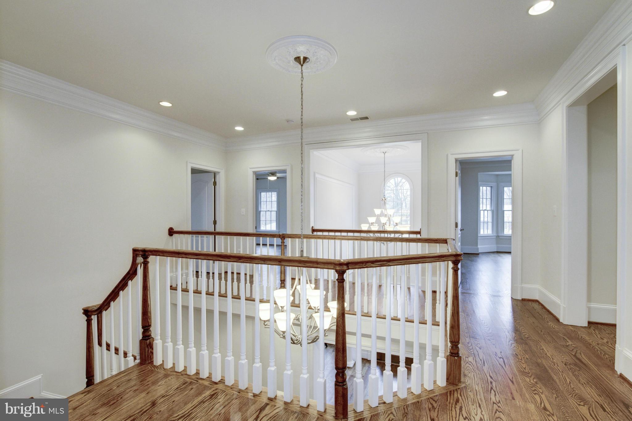 BELLEVUE FOREST - Residential