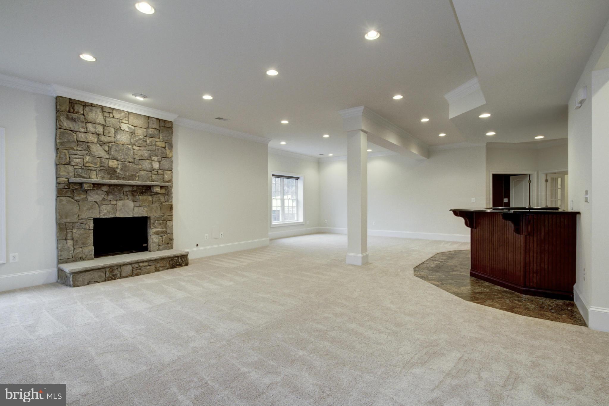 BELLEVUE FOREST - Residential